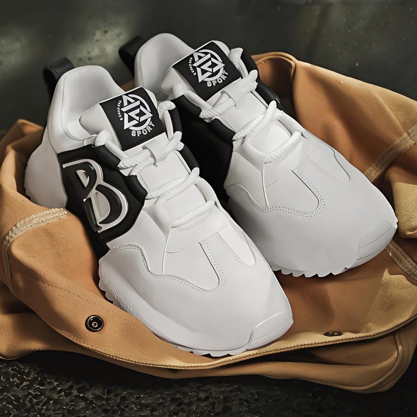 004-Brux White