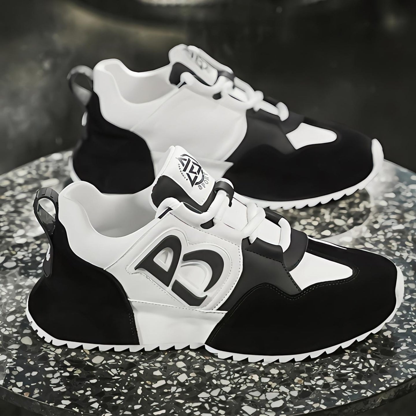 004-Brux Black