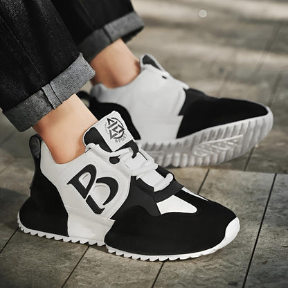 008-Brux Black