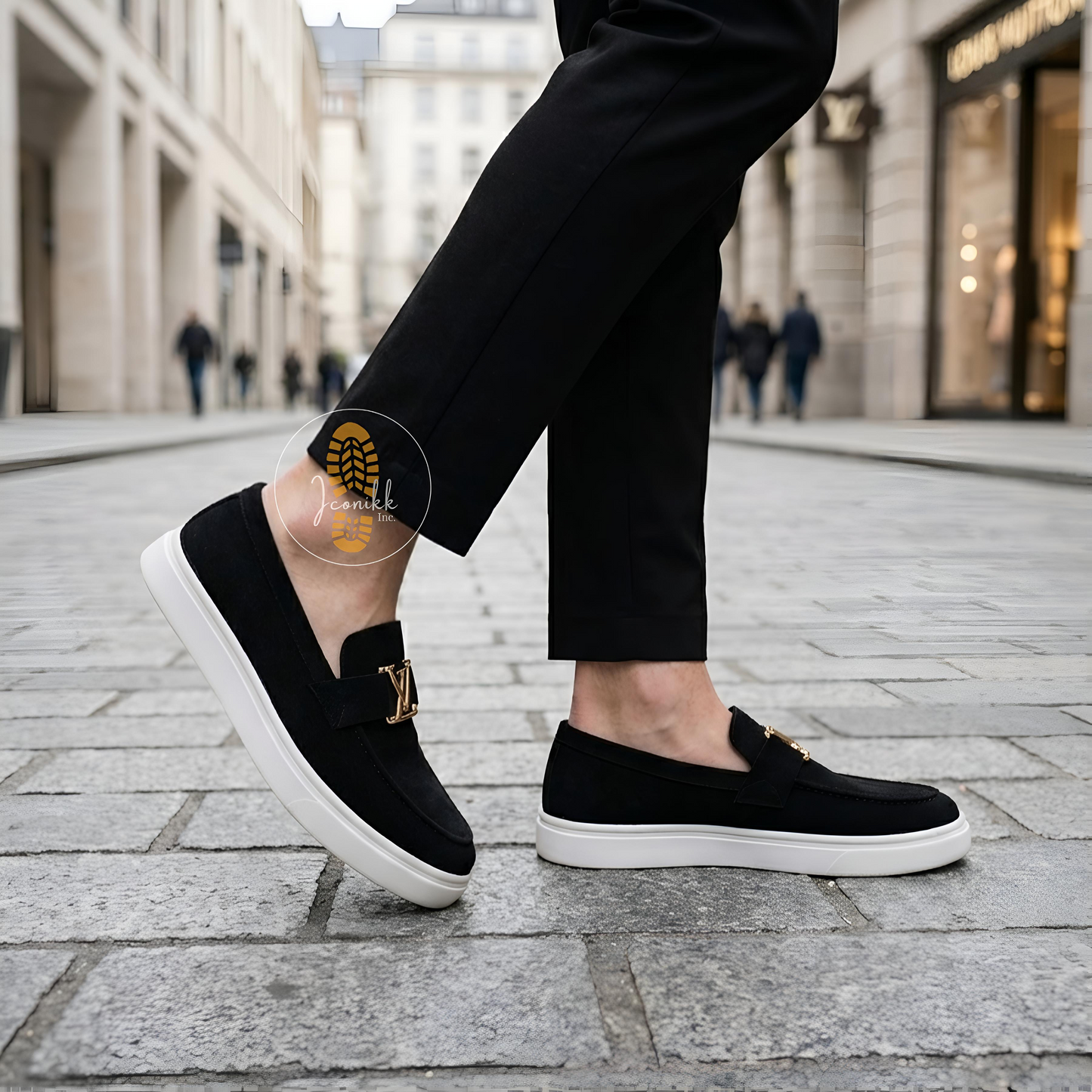 1.3-Serron Black