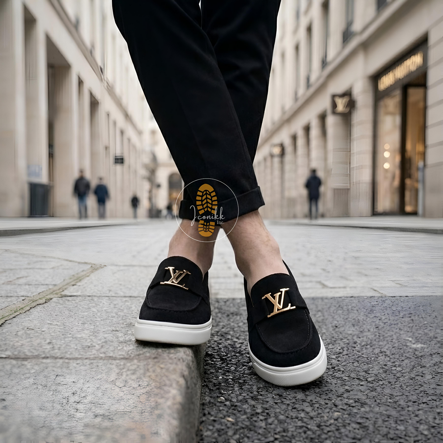 1.3-Serron Black